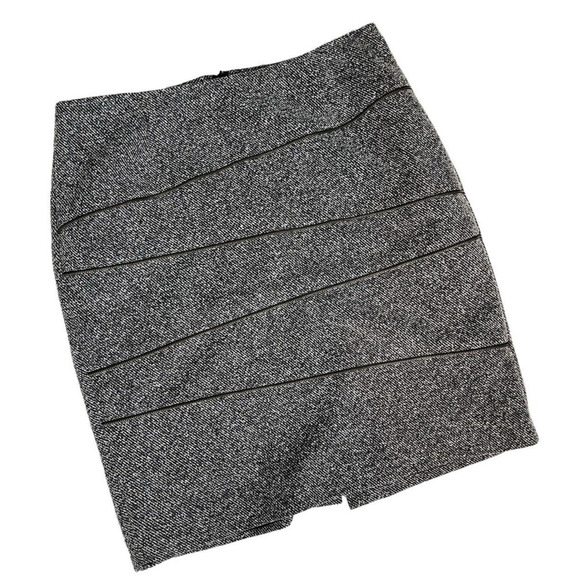Tribal Pencil Skirt Women Size 8 Gray and Black Zipper Accents - Picture 9 of 9